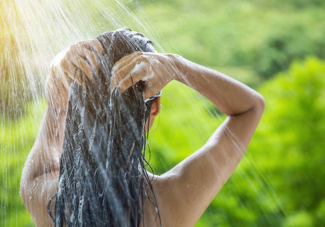 Tout savoir pour prendre soin de ses cheveux en été